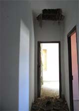 Pasillo. Hundimiento de cubiertas.